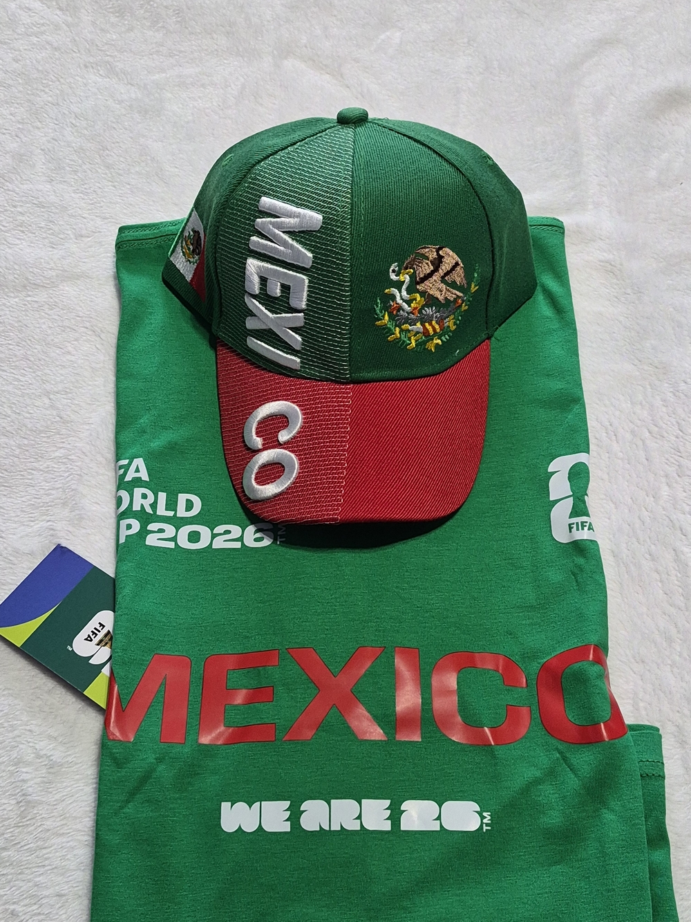 NWT 2026 FIFA LICENSED WORLD CUP MEXICO SHIRT & HAT SET
